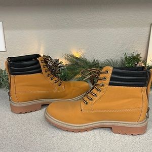 Urban Groove Hip Hop Workboot Unisex W5.5/M3.5